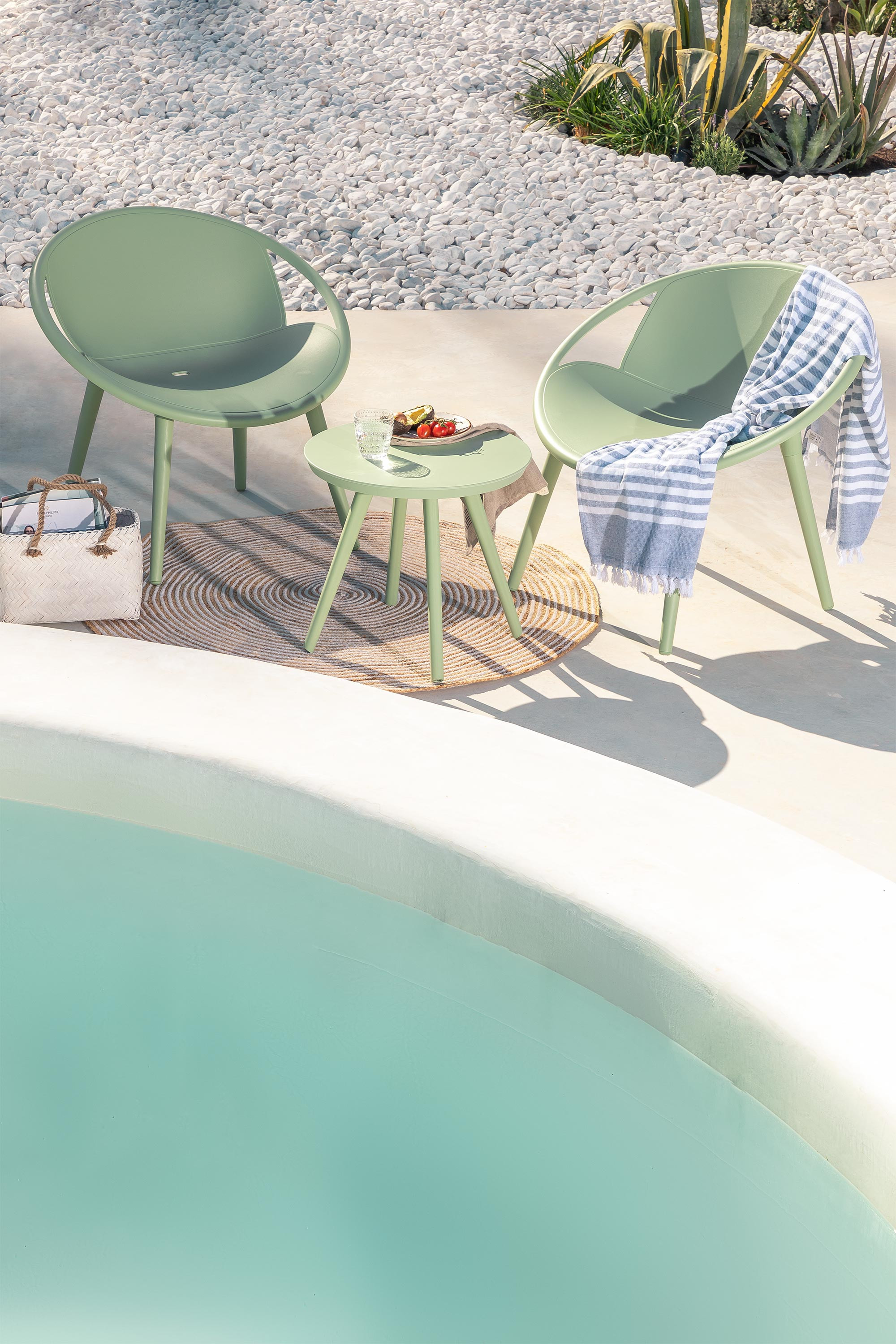 Set per Esterni in Polietileno Mayers